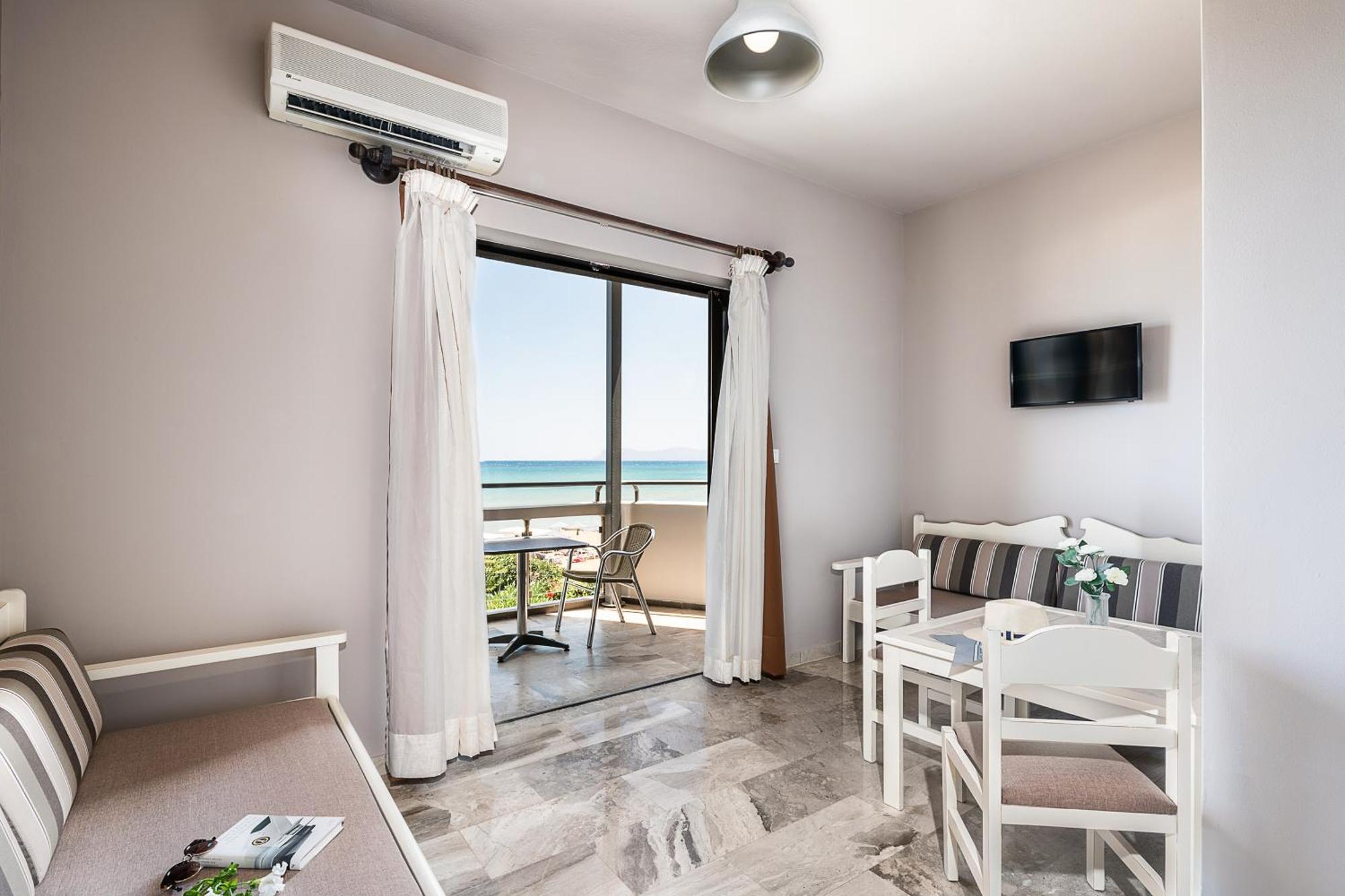 Lia Beachfront Apartments Stalos Exterior photo