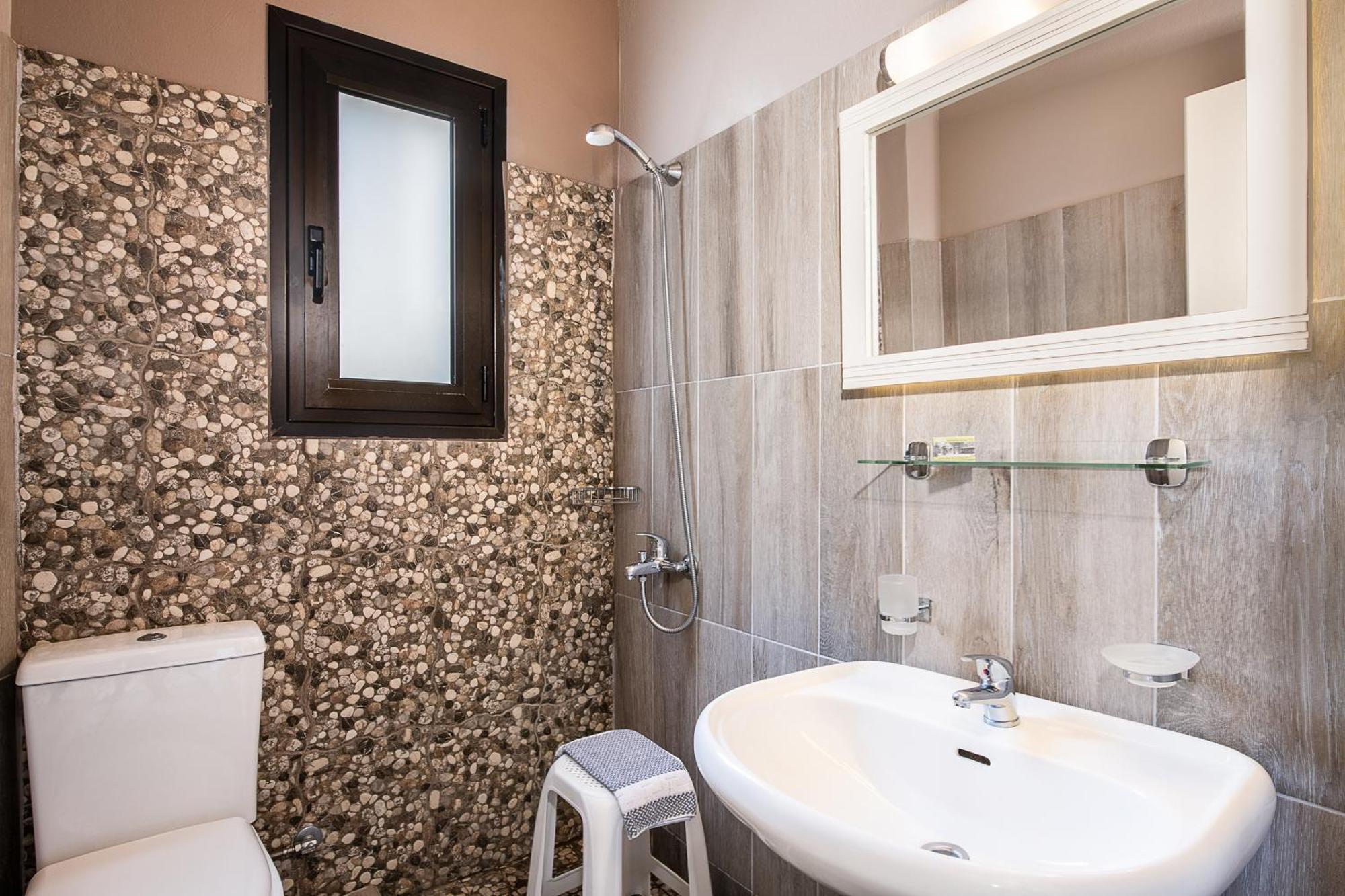 Lia Beachfront Apartments Stalos Exterior photo