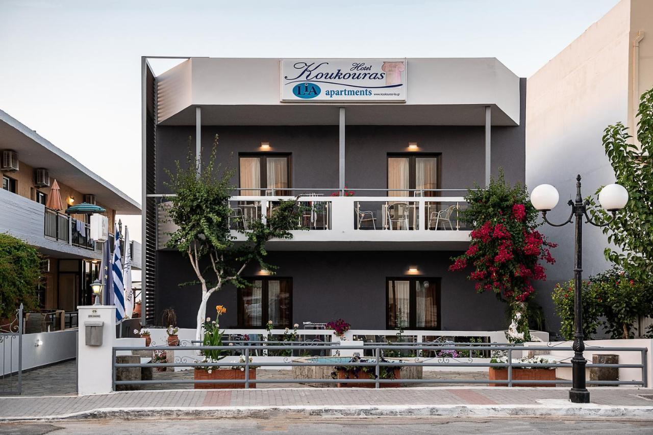 Lia Beachfront Apartments Stalos Exterior photo